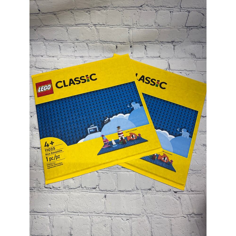 LEGO Classic Blues Baseplates Set of 2!
